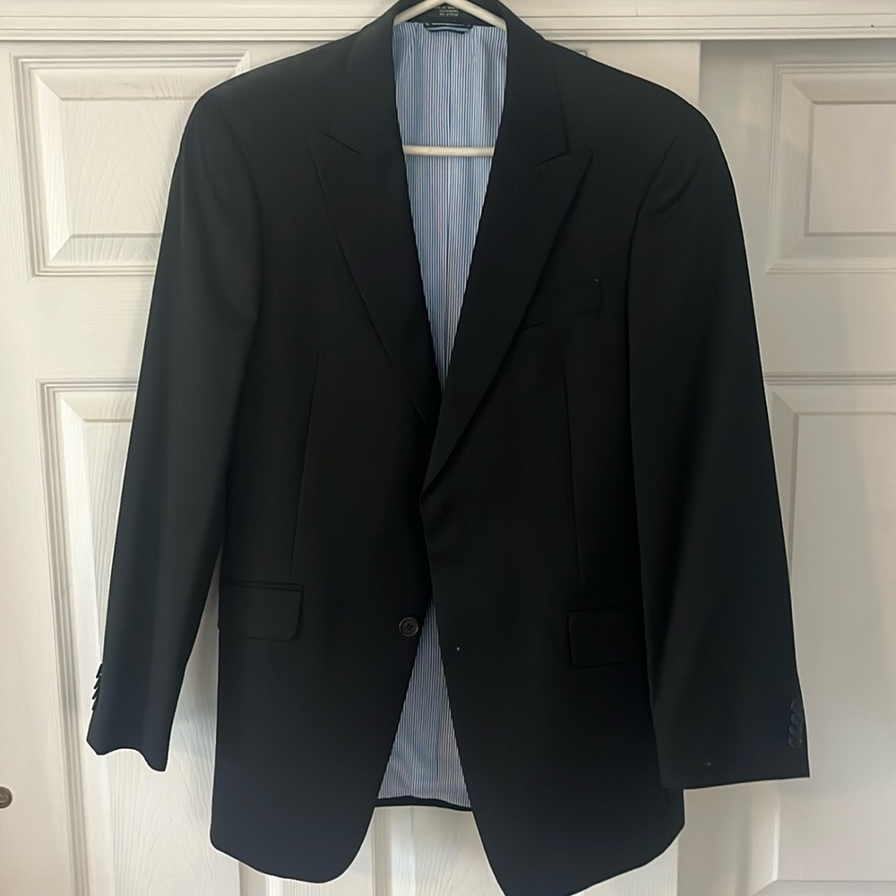 Classic Tommy Hilfiger black suit